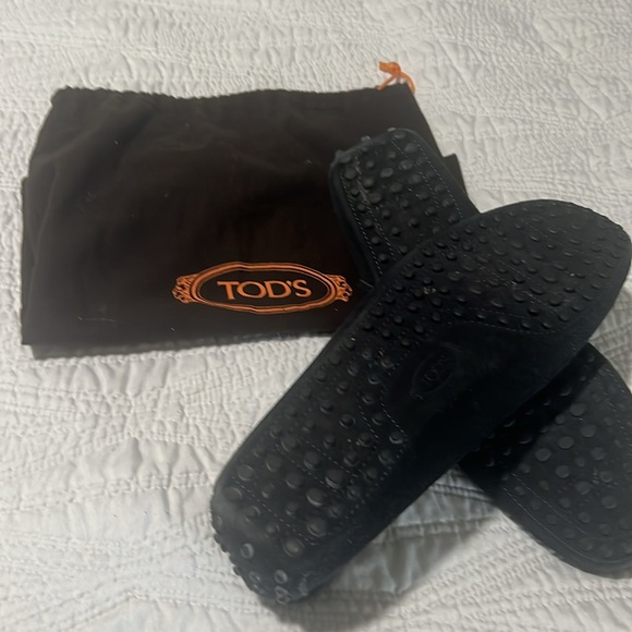 Men’s Tods moccasins - Picture 3 of 6